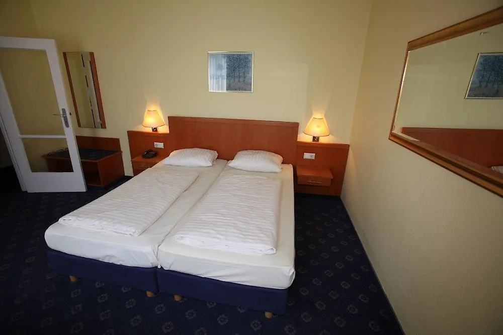 ***  Hotel Continental Frankfurt Frankfurt am Main Germany